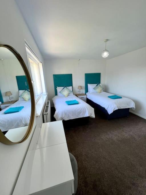 Welsh Getaway Home No 2 - 10 Mins To Bike Park Wales Merthyr Tydfil Eksteriør billede