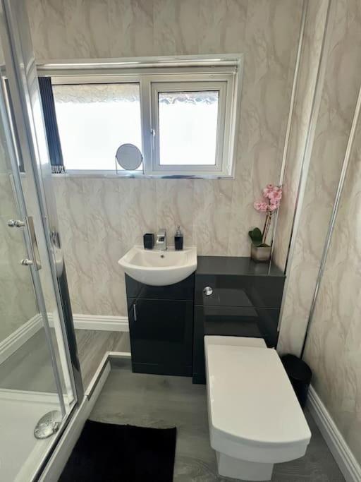 Welsh Getaway Home No 2 - 10 Mins To Bike Park Wales Merthyr Tydfil Eksteriør billede